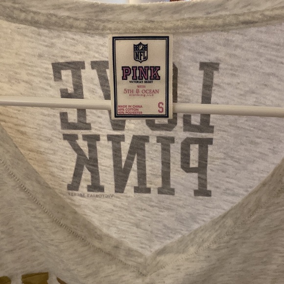EUC Victoria’s Secret - Pink Baltimore Ravens Spirit Tee - Picture 2 of 3